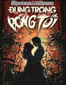 Đứng Trong Bóng Tối